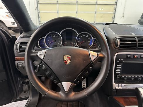 Used 2009 Porsche Cayenne GTS AWD/4WD image 16