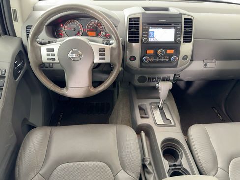 Used 2017 Nissan Frontier SL w/ Moonroof Package image 27