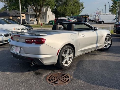 Used 2019 Chevrolet Camaro LT RWD image 4