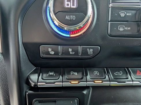 Used 2020 GMC Sierra 1500 SLT w/ SLT Premium Plus Package image 4