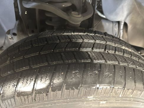 Used 2010 Ford F150 XLT image 11