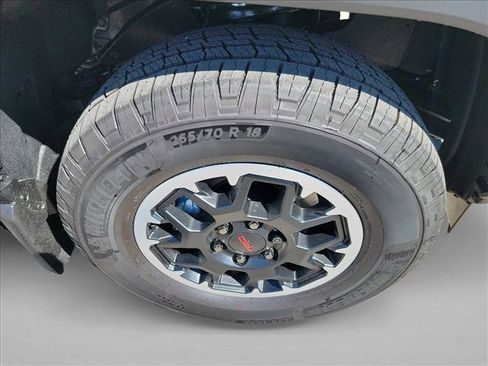 Used 2025 Toyota 4Runner TRD Off-Road image 10