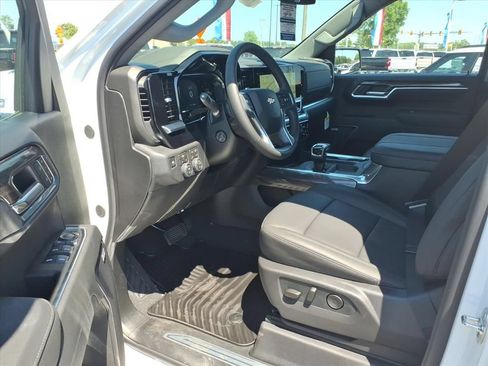 New 2026 Chevrolet Silverado 1500 LTZ w/ LTZ Convenience Package II AWD/4WD image 11