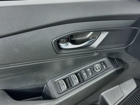 Used 2025 Honda Accord LX image 15