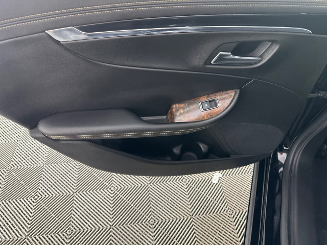 Used 2014 Chevrolet Impala LT w/ Convenience Package FWD image 21
