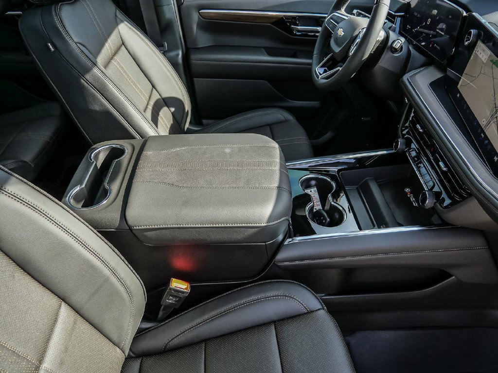 New 2026 Chevrolet Tahoe High Country AWD/4WD image 18