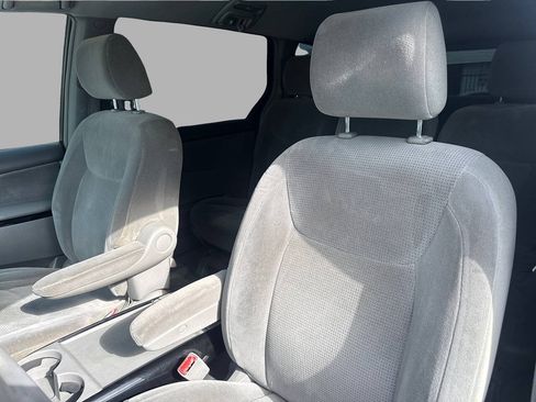 Used 2004 Toyota Sienna LE FWD image 14