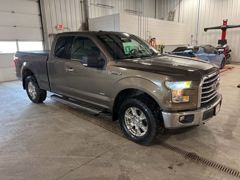 Used 2016 Ford F150 XLT w/ Equipment Group 302A Luxury image 1