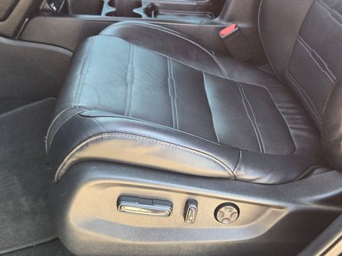 Used 2020 Honda CR-V EX-L image 13