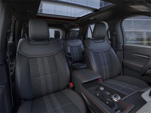 Used 2025 Ford Explorer ST-Line w/ Premium Package image 10