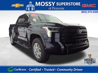 Used 2023 Toyota Tundra SR5 w/ SR5 Convenience Package AWD/4WD video 4