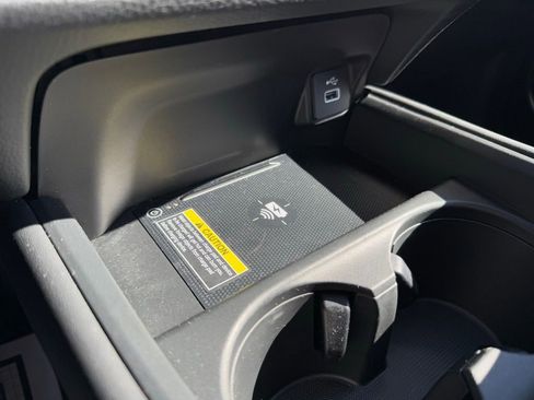 Used 2024 Honda HR-V EX-L image 20