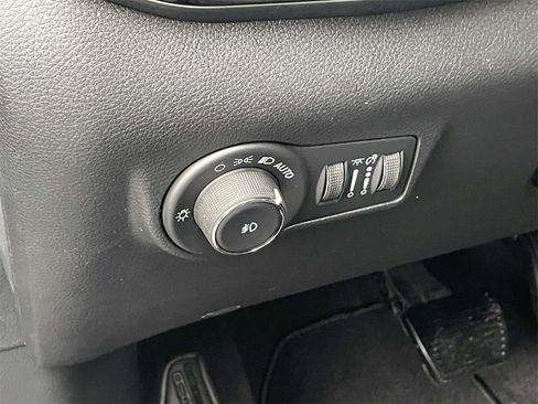 New 2026 Jeep Compass Latitude image 31