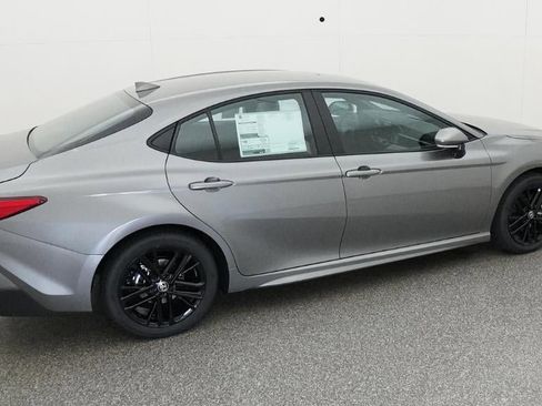 New 2026 Toyota Camry SE FWD image 10