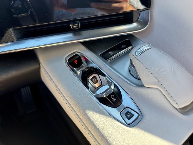 Used 2025 Chevrolet Corvette Stingray Preferred Conv w/ Battery Protection Package RWD image 20
