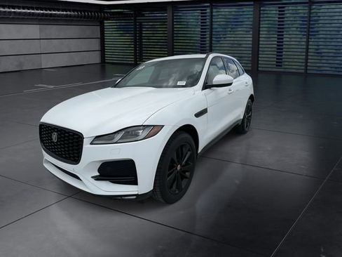 Used 2023 Jaguar F-PACE S image 4