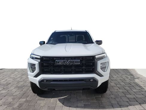 New 2026 GMC Canyon Elevation w/ Convenience Package RWD image 2