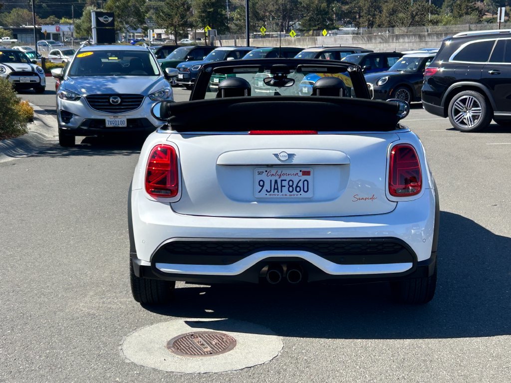 Used 2024 MINI Cooper S w/ Seaside Edition FWD image 4