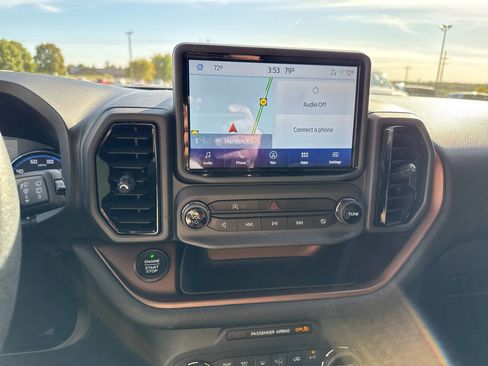 Used 2021 Ford Bronco Sport Outer Banks w/ Outer Banks Package image 9