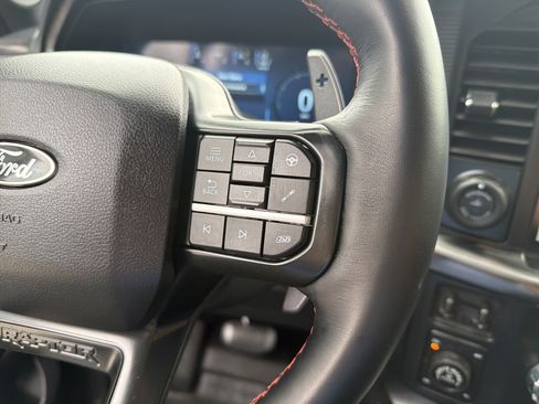 Used 2025 Ford F150 Raptor AWD/4WD image 15