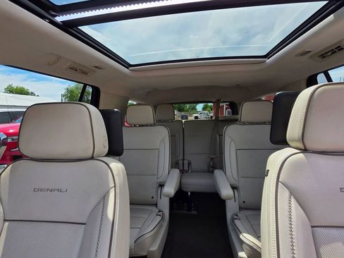Used 2021 GMC Yukon Denali RWD image 25
