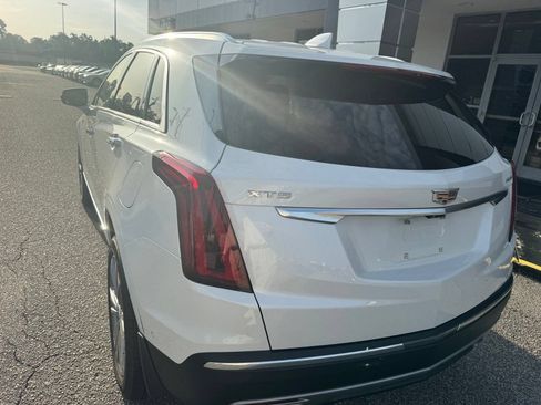 Certified 2024 Cadillac XT5 Premium Luxury w/ Technology Package FWD image 11