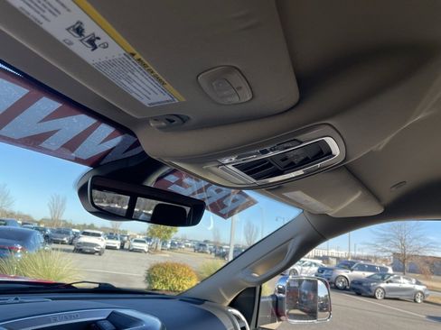 Used 2022 RAM 3500 Laramie image 21