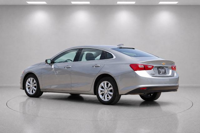 Used 2025 Chevrolet Malibu LT FWD image 5