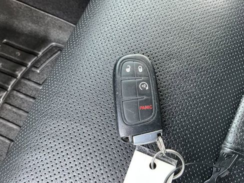 Used 2018 RAM 1500 Laramie w/ Convenience Group image 47