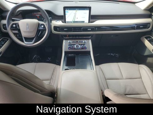 Used 2020 Lincoln Aviator Reserve image 2
