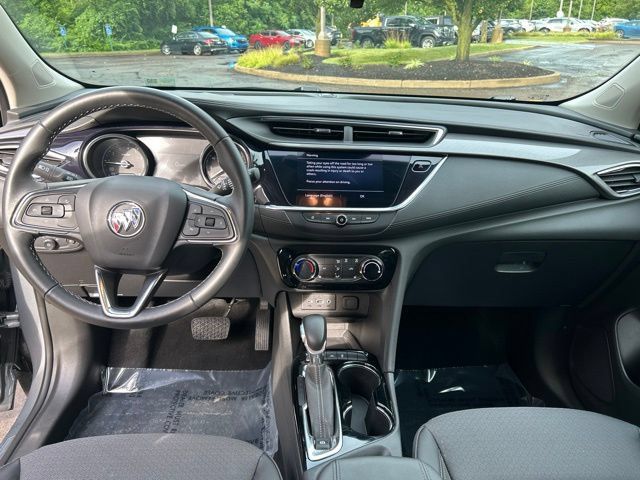 Used 2023 Buick Encore GX Preferred w/ Cold Weather Comfort Package AWD/4WD image 16