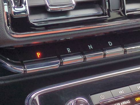 Used 2019 Lincoln Navigator L Reserve w/ Cargo Package image 34