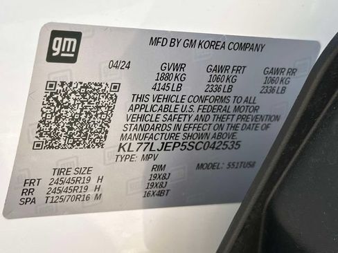 Used 2025 Chevrolet Trax RS w/ Driver Confidence Package FWD image 31