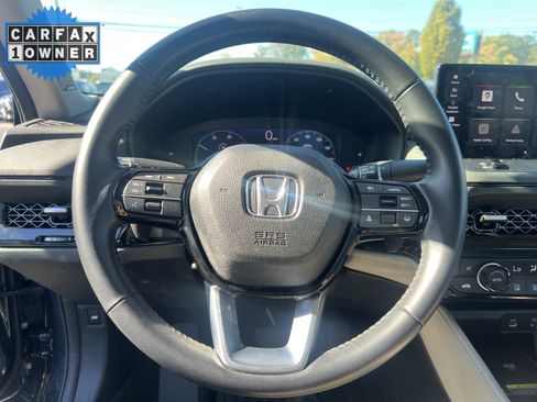 Used 2023 Honda Accord Touring image 18