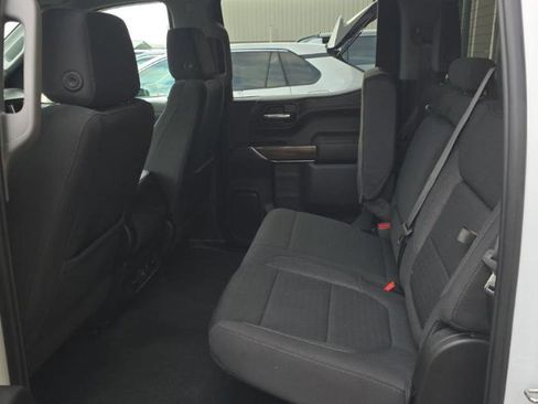 Used 2022 Chevrolet Silverado 1500 RST w/ Z71 Off-Road Package image 14