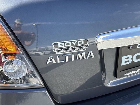 Used 2012 Nissan Altima 3.5 SR image 29