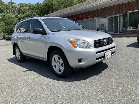 Used 2008 Toyota RAV4 4WD image 3