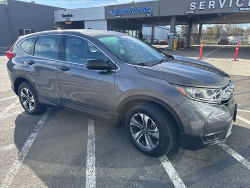 Used 2018 Honda CR-V LX image 7