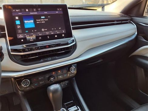 Certified 2024 Jeep Compass Limited image 6