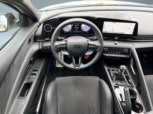 Used 2025 Hyundai Elantra N FWD image 27
