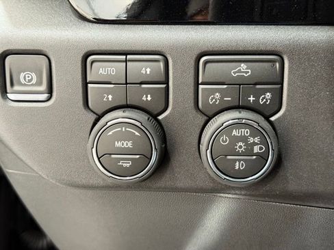 New 2026 Chevrolet Silverado 1500 LT Trail Boss image 32