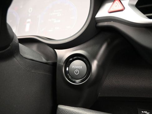 New 2026 Toyota Sienna Platinum image 30