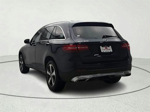 Used 2017 Mercedes-Benz GLC 300 4MATIC image 6