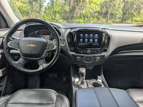 Used 2021 Chevrolet Traverse Premier w/ Redline Edition image 11