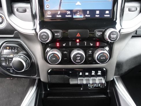 Used 2022 RAM 1500 Big Horn AWD/4WD image 47