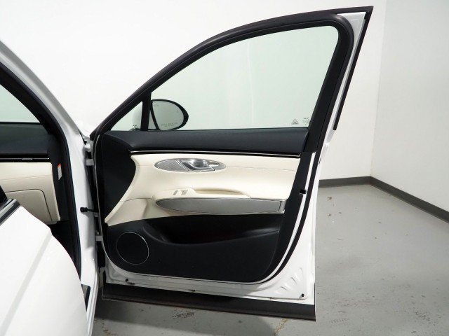 Used 2025 Genesis Electrified GV70 AWD Advance image 69