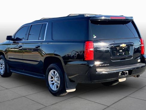 Used 2019 Chevrolet Suburban LT AWD/4WD image 12