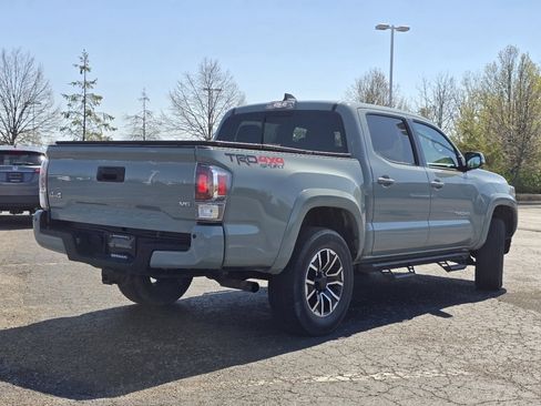 Certified 2023 Toyota Tacoma TRD Sport w/ Advanced Technology Package AWD/4WD image 16