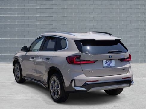 Used 2026 BMW X1 xDrive28i AWD/4WD image 3