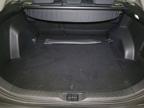 Used 2025 Toyota RAV4 XLE AWD/4WD image 12